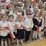 Szkoła do hymnu 11 listopada 2025 (13)