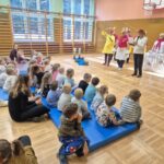 Teatr dla najmłodszych w wykonaniu seniorów (13)