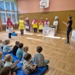 Teatr dla najmłodszych w wykonaniu seniorów (16)