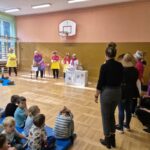 Teatr dla najmłodszych w wykonaniu seniorów (4)